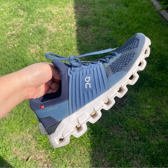 On Running Other - EUC On Cloud Men’s Cloudswift Blue
Running Shoes Size 9.5
